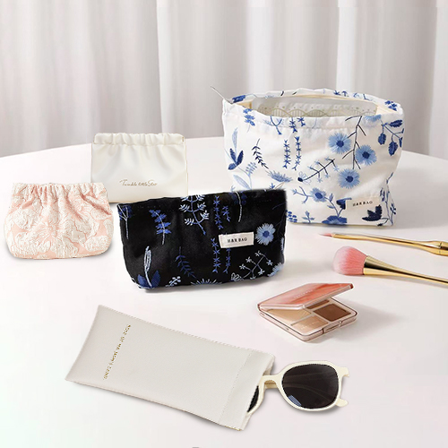 Elevate Your Essentials: Stylish & Functional Small Bags for Every Need.