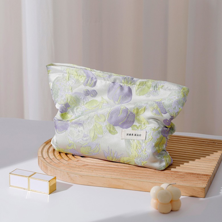 Fresh Green Purple Floral Makeup Pouch Fresh Green Purple Floral Makeup Pouch