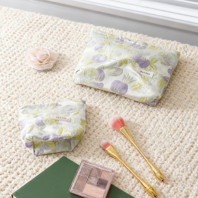 Fresh Green Purple Floral Makeup Pouch Fresh Green Purple Floral Makeup Pouch