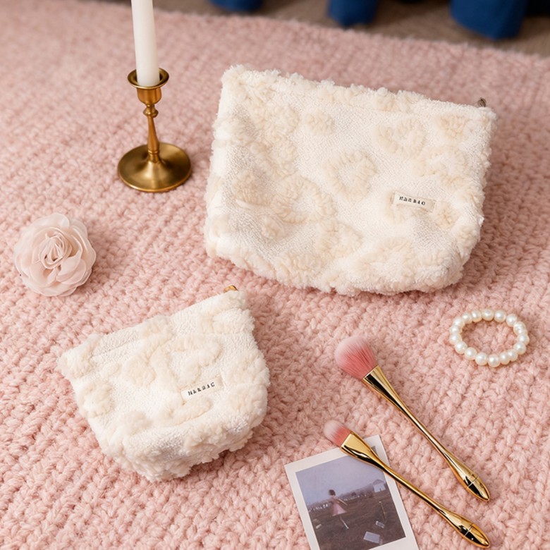 Soft Creamy Heart Plush Everyday Pouch Set Soft Creamy Heart Plush Everyday Pouch Set